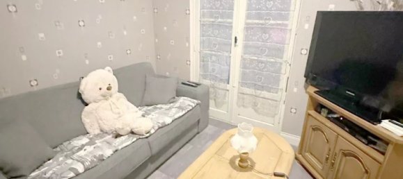 Gewerbliche Immobilie in Troyes, France 300m², Nr. 67557 11