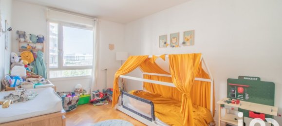 3 Schlafzimmer Wohnung in Courbevoie, France, Nr. 327165 11