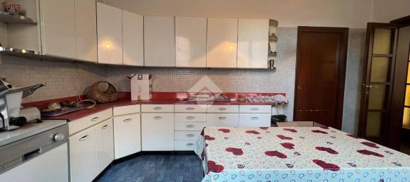 5 Schlafzimmer Villa in Carugate, Italy, Nr. 150405 10