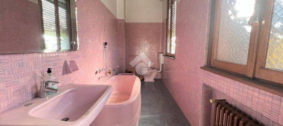 5 Schlafzimmer Villa in Carugate, Italy, Nr. 150405 16