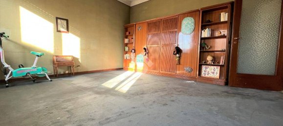 5 Schlafzimmer Villa in Carugate, Italy, Nr. 150405 23