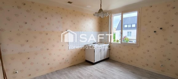 Casa de 3 dormitorios en Guilers, France No. 327073 5