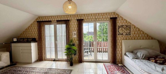 5 bedrooms Townhouse in Dusseldorf, Germany No. 296583 13