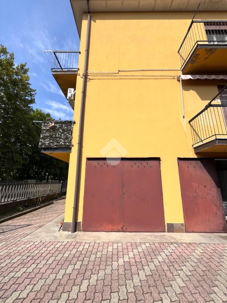 1 bedroom Garage in Malalbergo, Italy No. 329389