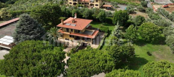 4 Schlafzimmer Villa in Velletri, Italy, Nr. 335888 33