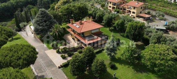 4 Schlafzimmer Villa in Velletri, Italy, Nr. 335888 32
