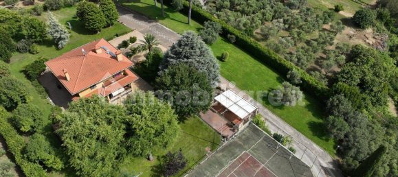 4 Schlafzimmer Villa in Velletri, Italy, Nr. 335888 45