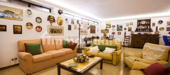 4 Schlafzimmer Villa in Velletri, Italy, Nr. 335888 18