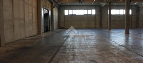 5763m² Warehouse in Luzzara, Italy No. 60480 30