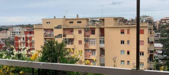 5غرفة شقة في Rome, Italy رقم 80812 25