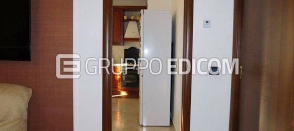 Apartamento de 6 dormitorios en Crotone, Italy No. 359194 8