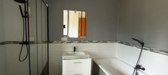 6 bedrooms House in Senan, France No. 308095 12