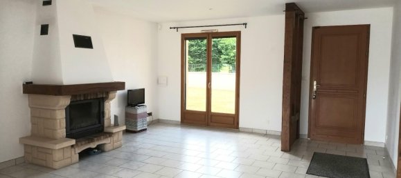 6 bedrooms House in Senan, France No. 308095 4