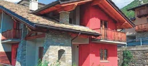 Apartamento de 4 habitaciónes en Quart, Italy No. 300105 3