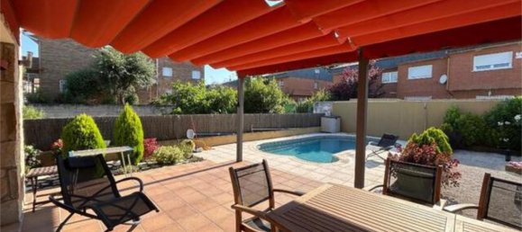 4 bedrooms Townhouse in Guadarrama, Spain No. 137952 7