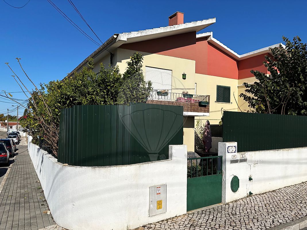 2 غرف نوم منزل في Cascais, Portugal رقم 49899