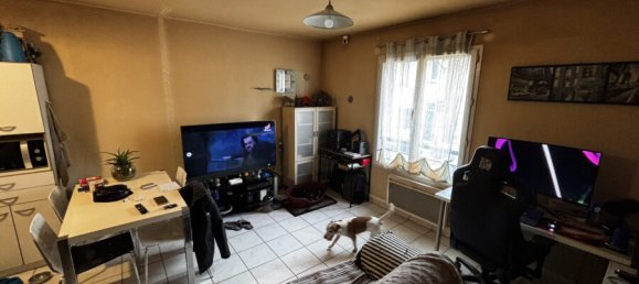 Квартира с 2 комнатами в Сен-Кантен, Франция № 155471 2