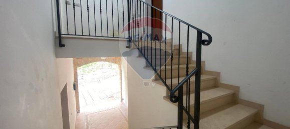 3 rooms Apartment in Montelupone, Italy No. 2290 10