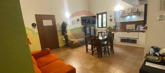 3 rooms Apartment in Montelupone, Italy No. 2290 12