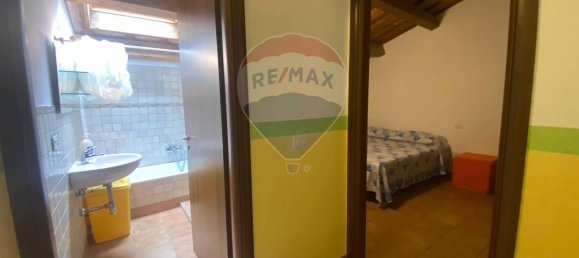 3 rooms Apartment in Montelupone, Italy No. 2290 33