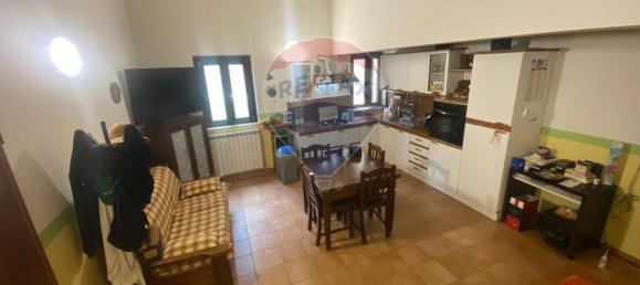 3 rooms Apartment in Montelupone, Italy No. 2290 11