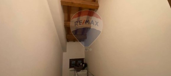 3 rooms Apartment in Montelupone, Italy No. 2290 30
