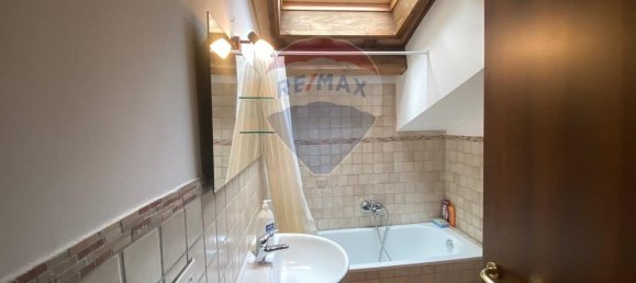 3 rooms Apartment in Montelupone, Italy No. 2290 37