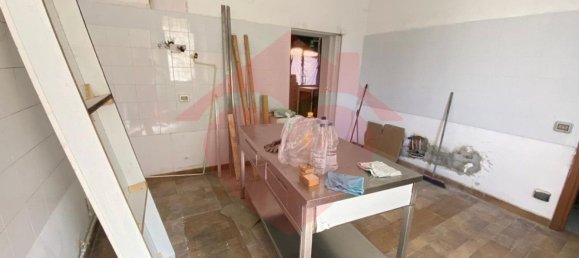 61m² Commercial property in Motta Visconti, Italy No. 88575 4