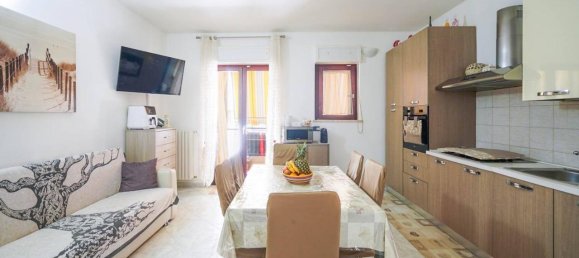 3غرفة شقة في Palo del Colle, Italy رقم 39383 5