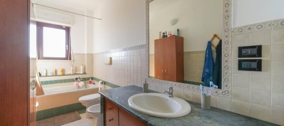 3غرفة شقة في Palo del Colle, Italy رقم 39383 14