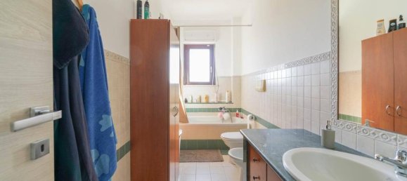 3غرفة شقة في Palo del Colle, Italy رقم 39383 13