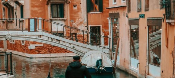 30m² Commercial property in Venice, Italy No. 210341 5