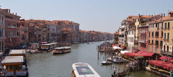 30m² Commercial property in Venice, Italy No. 210341 18