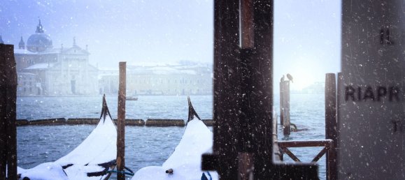 30m² Commercial property in Venice, Italy No. 210341 17