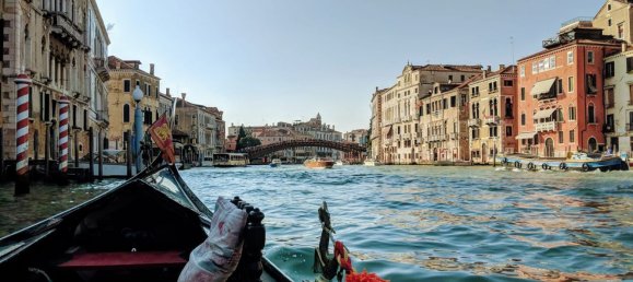 30m² Commercial property in Venice, Italy No. 210341 3