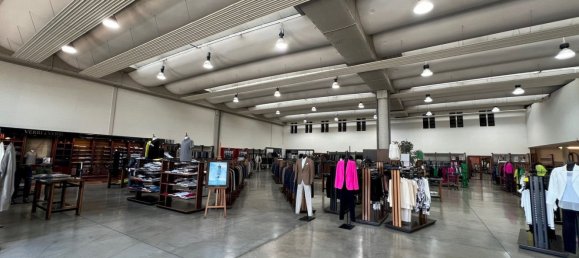 1500m² Warehouse in Granarolo dell'Emilia, Italy No. 31433 8