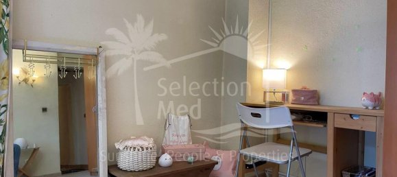 3 Schlafzimmer Grundstück in Brignoles, France, Nr. 303915 2