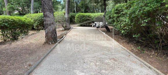 3 Schlafzimmer Grundstück in Brignoles, France, Nr. 303915 26