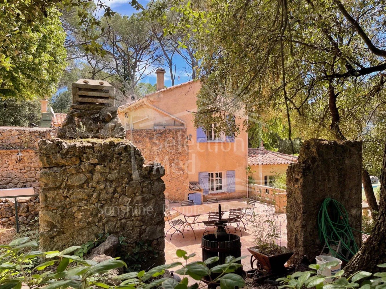 3 Schlafzimmer Grundstück in Brignoles, France, Nr. 303915