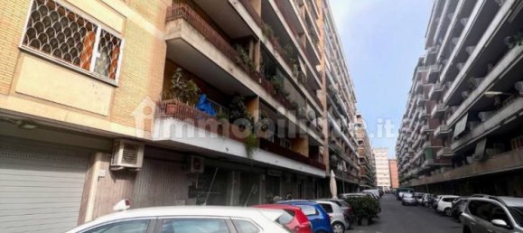 Imóvel comercial de 1 divisão em Rome, Italy N.º 289861 15