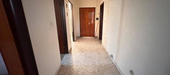 2 غرف نوم شقة في Caserta, Italy رقم 90855 24