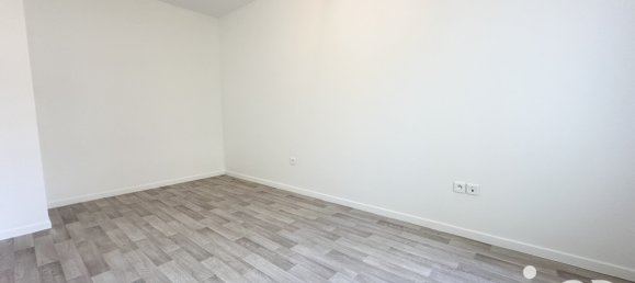 2 bedrooms Apartment in Aubervilliers, France No. 298910 8