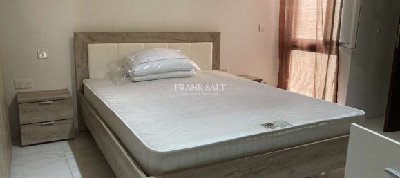 Apartamento de 3 dormitorios en Victoria, Malta No. 5633 12