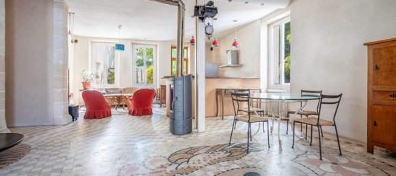 5 bedrooms Villa in Pantin, France No. 354732 3