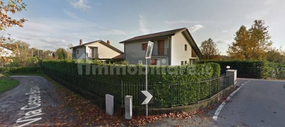 3 bedrooms Villa in Inverigo, Italy No. 2797 5