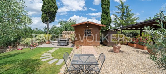 2 bedrooms House in Arezzo, Italy No. 128040 4