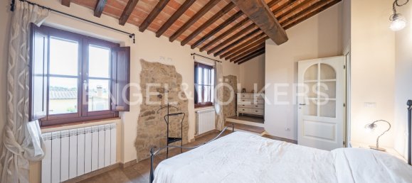 2 bedrooms House in Arezzo, Italy No. 128040 14