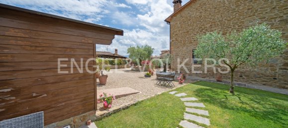 2 bedrooms House in Arezzo, Italy No. 128040 6