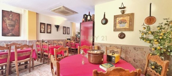  بناية في Estepona, Spain 413متر مربع رقم 170931 3