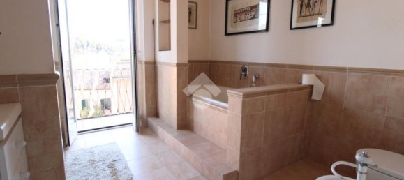 3 Schlafzimmer Wohnung in Poggio Mirteto, Italy, Nr. 53978 22